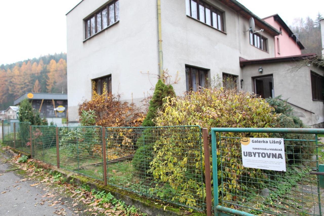 Galerka Lisny Hotel Exterior foto